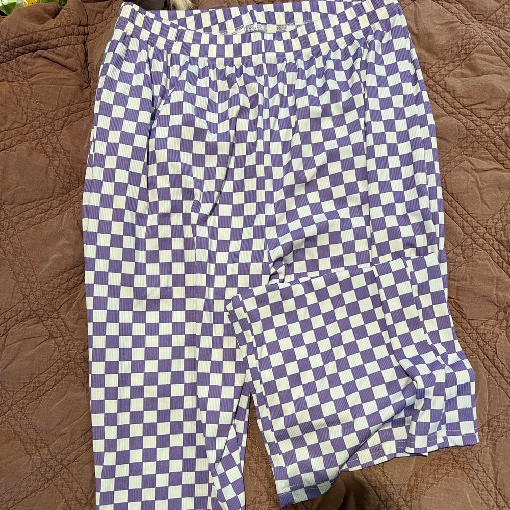 Checkerboard Knit Bottoms in Lavender and White